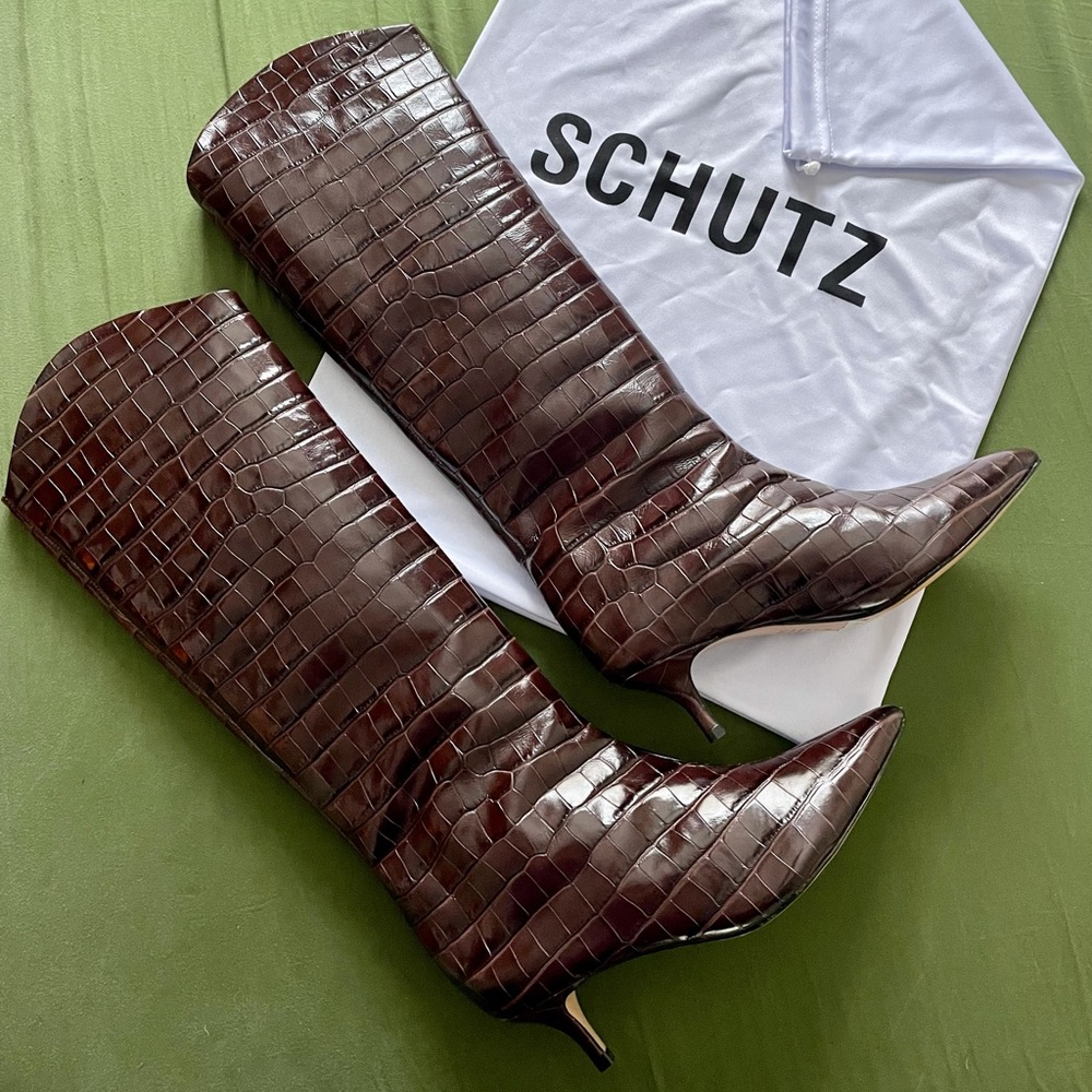 NWT Schutz Maryana Lo Crocodile-Embossed Leather Boot